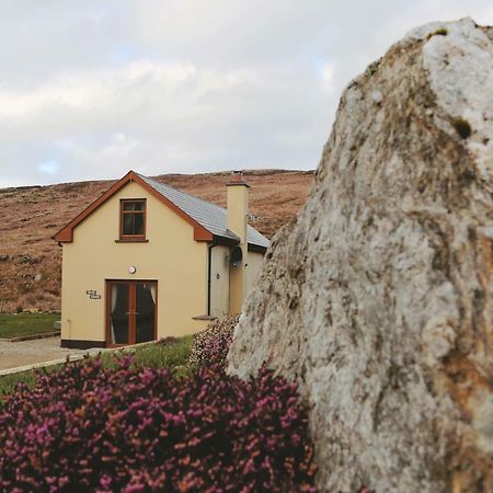 Dolmen Cottage Glencolumbkille Exterior foto